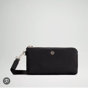 Lululemon curved wristlet